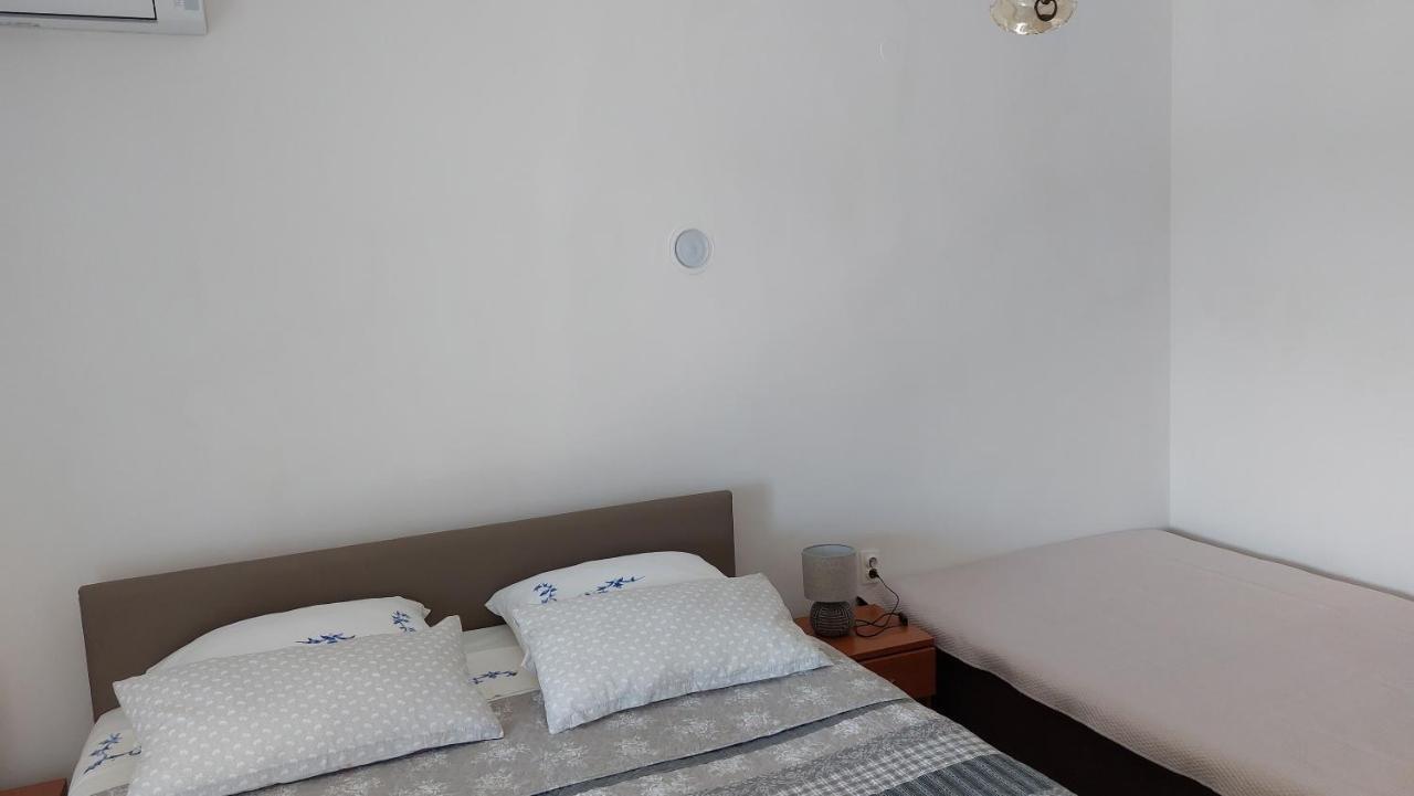 Apartment Tacoma Vrsar Eksteriør billede